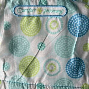 Bright Starts Comfort & Harmony Shopping Cart Cover for BabiesBlue and Green